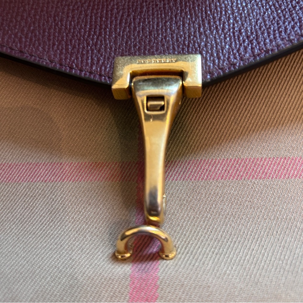 Burberry Macken Women Mahogany Red Crossbody Bag Leather Check Print Messenger - Picture 10 of 12